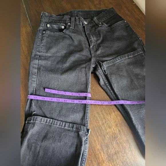 Levi's Slim Black Men's Jeans with Raw Hem - Picture 13 of 16